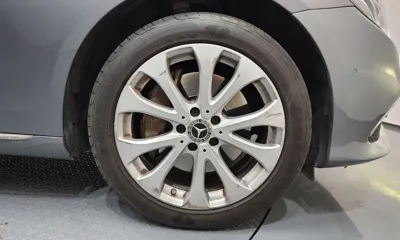 Mercedes-Benz E-Class 2017, 140057 км, за 12890.01 USD