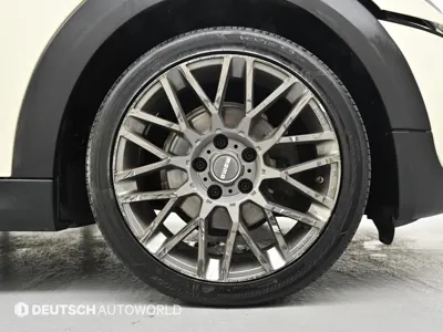 MINI Cooper 2016, 77500 км, за 3741.63 USD