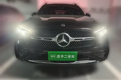 Mercedes-Benz GLC 2025, 21100 км, за 45941 USD