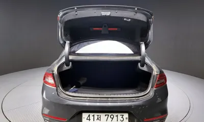 Hyundai Grandeur 2017, 198091 км, за 7159.61 USD - фото 20