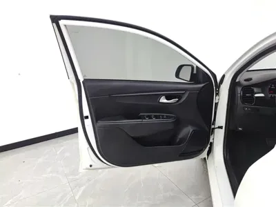 Kia K2 2017, 30900 км, за 4093.67 USD - фото 7