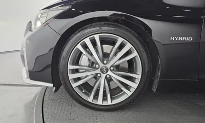 Infiniti Q50 2018, 124720 км, за 5251.41 USD