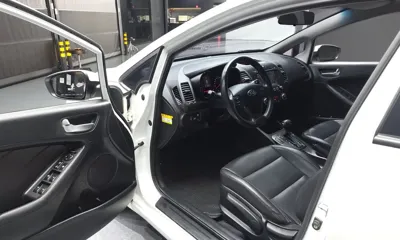 Kia K3 2013, 55815 км, за 4726.27 USD - фото 10