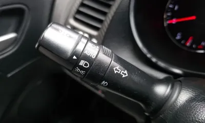 Kia K3 2013, 55815 км, за 4726.27 USD - фото 17