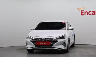 Hyundai Avante 2020, 79981 км, за 8126.86 USD