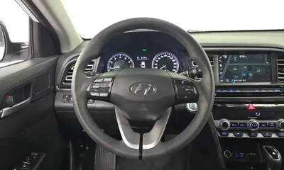 Hyundai Avante 2020, 79981 км, за 8126.86 USD - фото 13