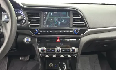 Hyundai Avante 2020, 79981 км, за 8126.86 USD - фото 14