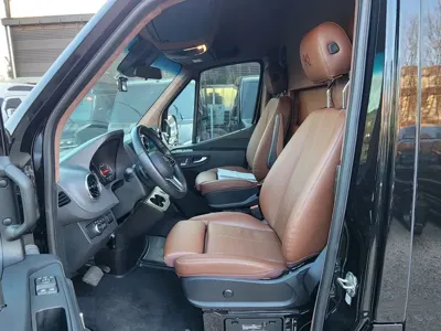 Mercedes-Benz Sprinter 2022, 20383 км, за 74661.37 USD - фото 10