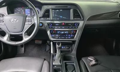 Hyundai Sonata 2015, 127846 км, за 5694.69 USD - фото 15