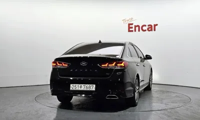 Hyundai Sonata 2019, 112951 км, за 8384.54 USD