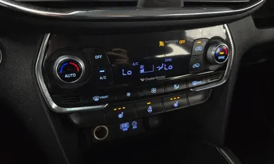 Hyundai Santafe 2020, 59500 км, за 11324.67 USD - фото 18