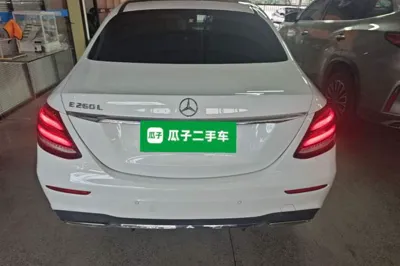 Mercedes-Benz E-Class 2019, 93400 км, за 25576 USD