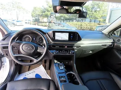 Hyundai Sonata 2021, 67108 км, за 11166.17 USD - фото 7