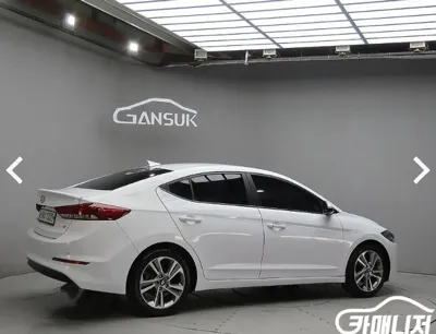 Hyundai Avante 2018, 80856 км, за 7023.76 USD