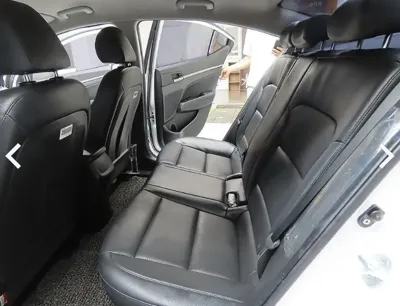 Hyundai Avante 2018, 80856 км, за 7023.76 USD - фото 9