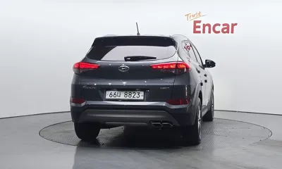 Hyundai Tucson 2016, 105026 км, за 7089.41 USD
