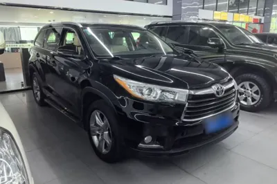 Toyota Highlander 2015, 95900 км, за 13854 USD