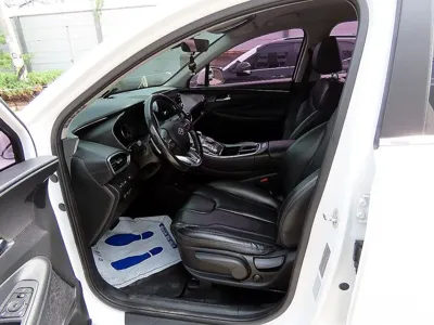 Hyundai Santafe 2021, 111956 км, за 11839.72 USD
