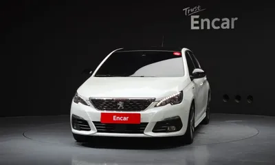 Peugeot 308 2019, 23805 км, за 10174.61 USD