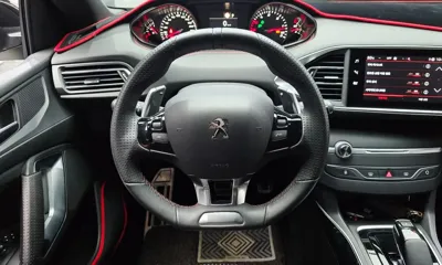 Peugeot 308 2019, 23805 км, за 10093.11 USD - фото 13