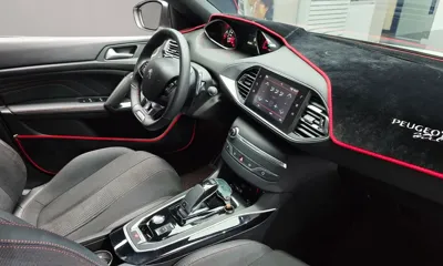 Peugeot 308 2019, 23805 км, за 10093.11 USD - фото 18
