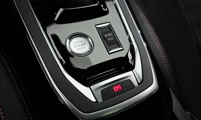 Peugeot 308 2019, 23805 км, за 10093.11 USD - фото 27
