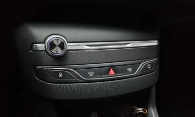 Peugeot 308 2019, 23805 км, за 10093.11 USD - фото 29