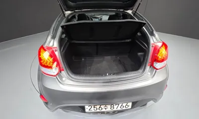Hyundai Veloster 2014, 89729 км, за 3766.1 USD - фото 20