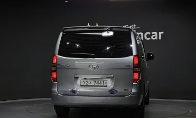 Hyundai Starex 2011, 292706 км, за 2925.31 USD