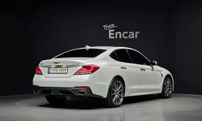 Genesis G70 2018, 136027 км, за 9715.11 USD