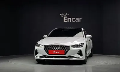 Genesis G70 2018, 136027 км, за 9715.11 USD