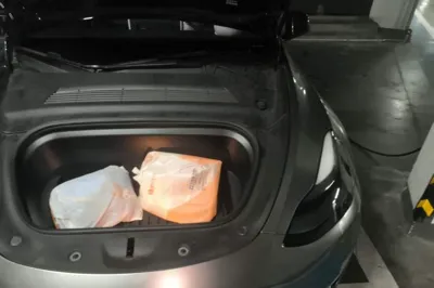 Tesla Model Y 2024, 57699 км, за 32881 USD - фото 22