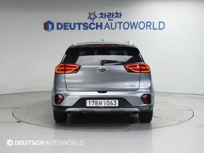 Kia Niro 2020, 127577 км, за 10444.03 USD