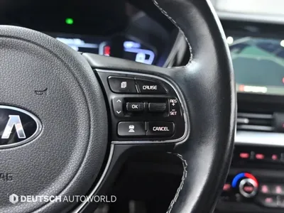 Kia Niro 2020, 127577 км, за 10444.03 USD - фото 18