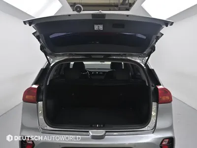 Kia Niro 2020, 127577 км, за 10444.03 USD - фото 20