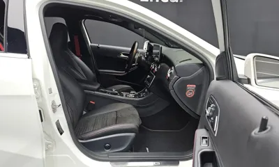Mercedes-Benz A-Class 2018, 97562 км, за 14113.17 USD - фото 11