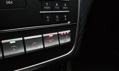 Mercedes-Benz A-Class 2018, 97562 км, за 14113.17 USD - фото 30