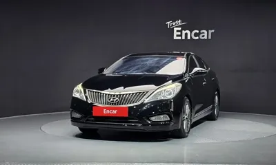Hyundai Grandeur 2014, 139040 км, за 3633.96 USD