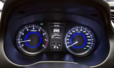 Hyundai Grandeur 2014, 139040 км, за 3633.96 USD - фото 8