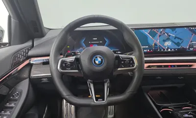 BMW i5 2024, 32280 км, за 48859.96 USD - фото 14
