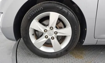Hyundai Avante 2011, 96727 км, за 2600.27 USD - фото 5