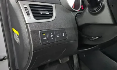 Hyundai Avante 2011, 96727 км, за 2600.27 USD - фото 17