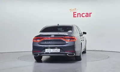 Hyundai Grandeur 2019, 96531 км, за 11583.52 USD