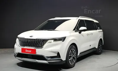 Kia Canival · 2021 год