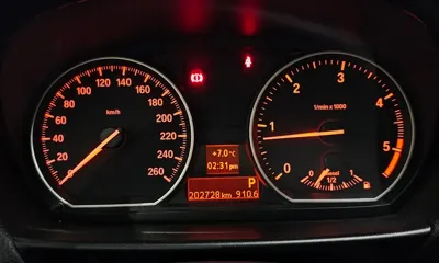 BMW 1-Series 2011, 202728 км, за 4529.34 USD - фото 8