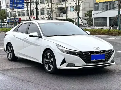 Hyundai Elantra 2021, 35000 км, за 7767.03 USD