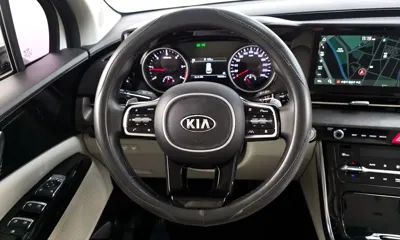 Kia Canival 2021, 76550 км, за 15659.07 USD - фото 13
