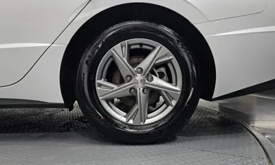 Hyundai Sonata 2022, 74361 км, за 9673.01 USD - фото 21