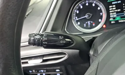 Hyundai Sonata 2022, 74361 км, за 9673.01 USD - фото 28