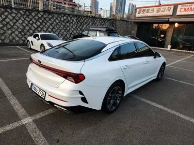 Kia K5 2020, 70299 км, за 14006.52 USD